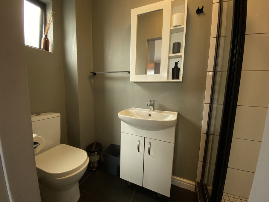 To Let 2 Bedroom Property for Rent in Beachfront Western Cape